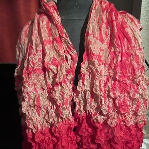 Red ruffles scarf vintage romance